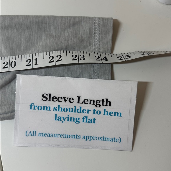 New Balance Light Gray Long Sleeve Asymmetrical 3/4 Zip Athletic Jacket XL Gray - Picture 6 of 9